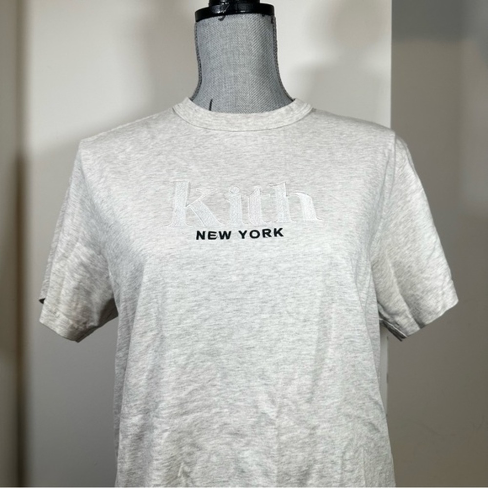 Kith Mott New York Tee II – Sandy Heather – Women’s XS (Oversized Fit)